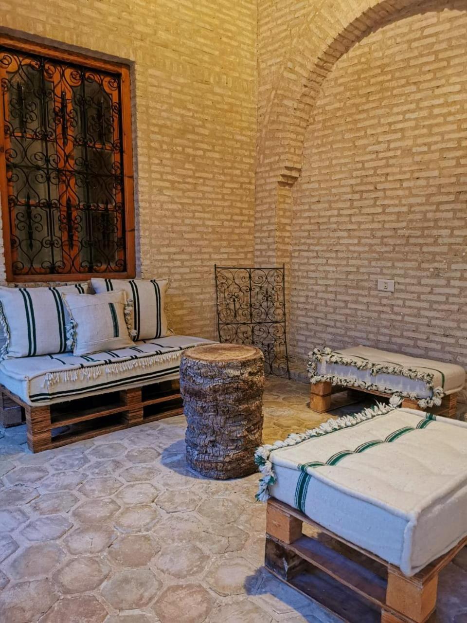 Maison De Vacances "Dar Khalifa" Tauzar Zewnętrze zdjęcie